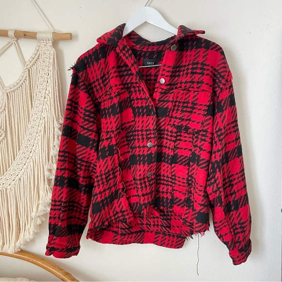 Vici South Lake Plaid Shacket / Vici Jacket - Picture 3 of 4